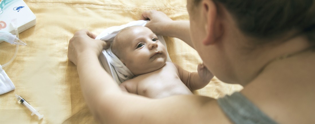 5 tipů, jak si poradit se základní péčí o novorozence